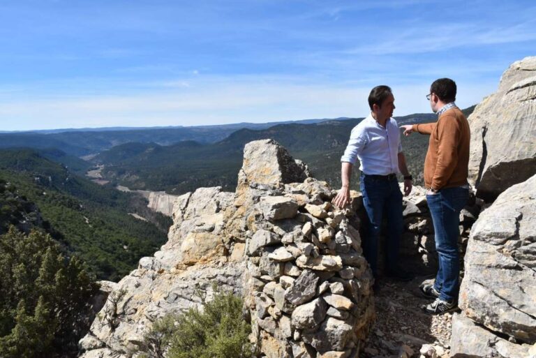 cuenca rehabilitara las trincheras en sta cruz de moya