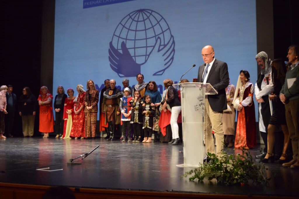 gala solidaria de manos unidas en manzanares