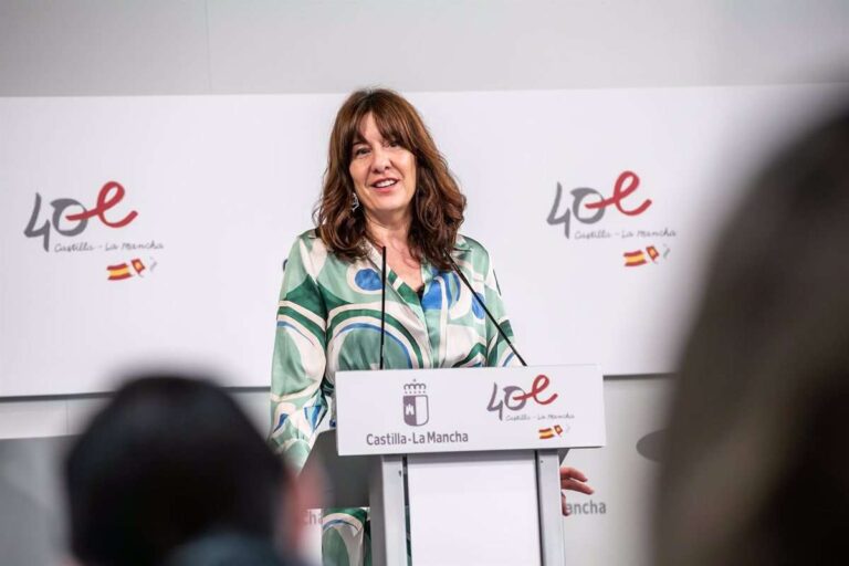 C-LM pregunta a Núñez si está de acuerdo con Vox en formar un Gobierno "estrambótico" con "un segundo García Gallardo"