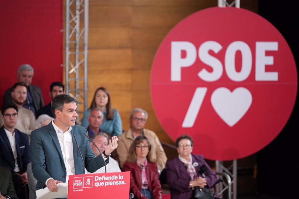 Sánchez asegura que PSOE sale el 28M a "competir en gestión" ante un PP que está en "torpedear cada vez que puede"