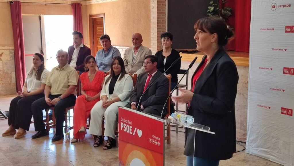 PSOE llama a la moderación que representa Page y lamenta "bulos de Núñez, estridencias de Vox e insultos de Podemos"