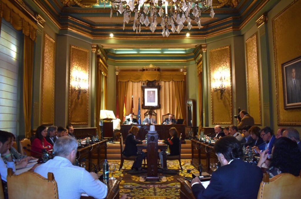 Diputación Albacete aprueba la modificación de créditos para saldar la sentencia de la herencia de Purificación Urrea
