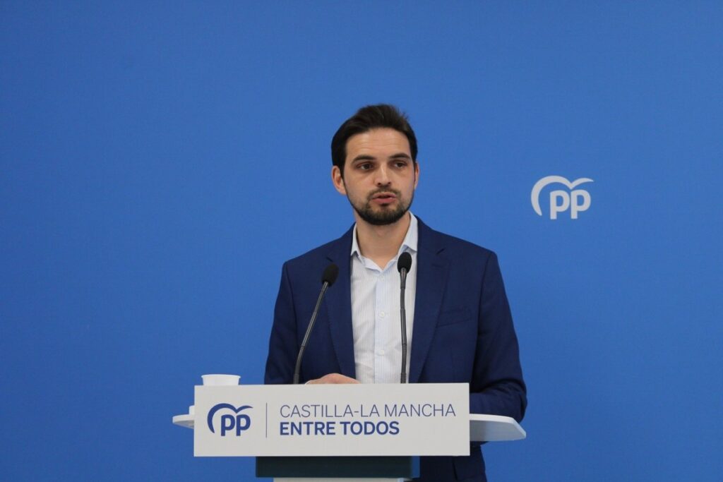 PP lamenta la situación de los pacientes castellanomanchegos, que achaca a la gestión del Gobierno regional