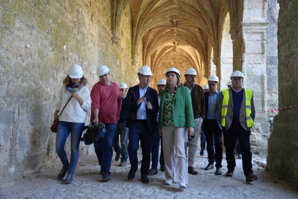Las obras de rehabilitación y consolidación del monasterio de Monsalud en Córcoles (Guadalajara) marchan "a buen ritmo"