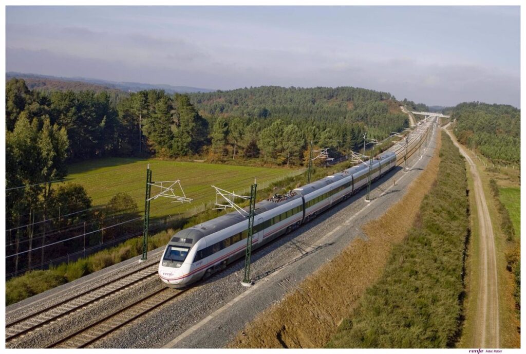 Una incidencia en un tren entre Ciudad Real y Puertollano deja retrasos en la línea de alta velocidad Madrid-Andalucía