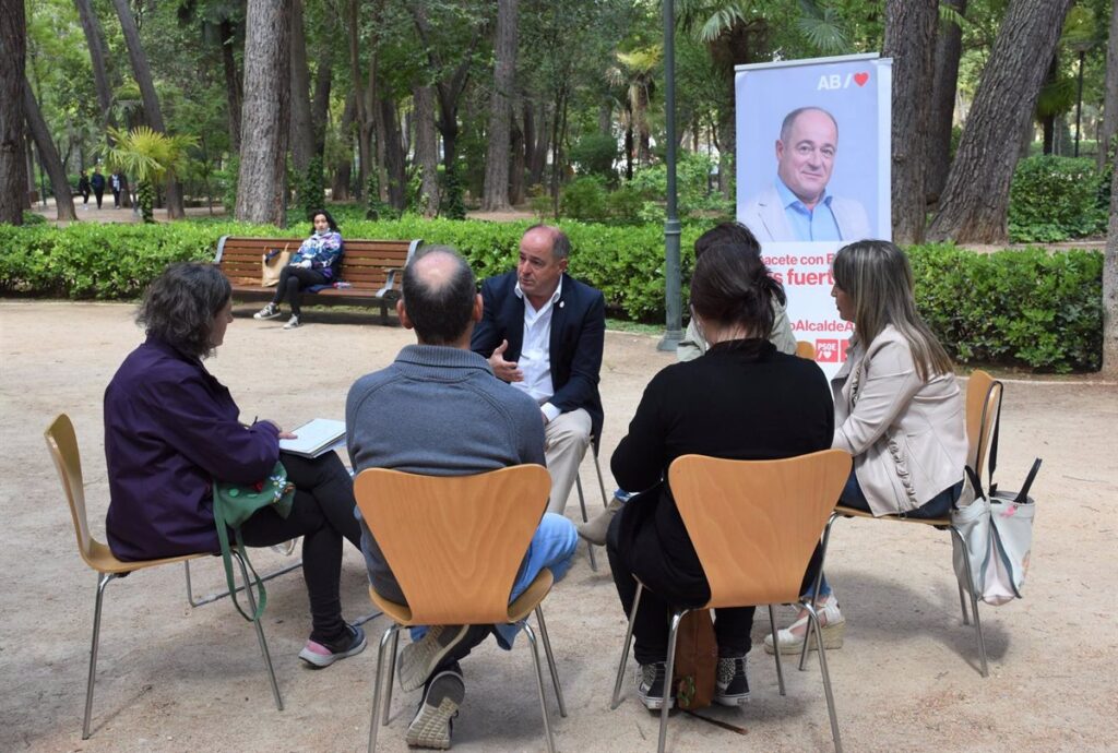 Sáez anuncia un Plan Director de Zonas Verdes con adecuación integral del Parque de Abelardo Sánchez de Albacete