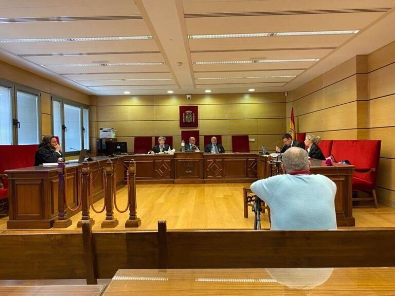 El acusado de abusar sexualmente de una menor en Tomelloso niega los hechos y alega que "no tenía apetencia sexual"