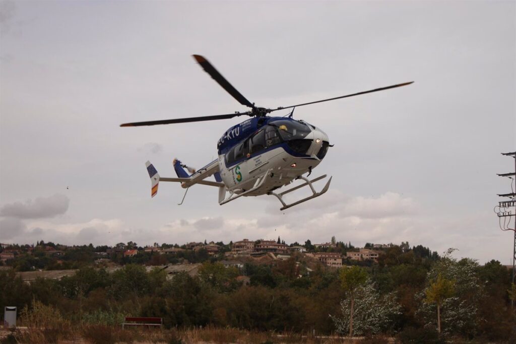 Trasladan al hospital a un joven de 18 años herido en el tórax con un arma punzante en Trillo (Guadalajara)