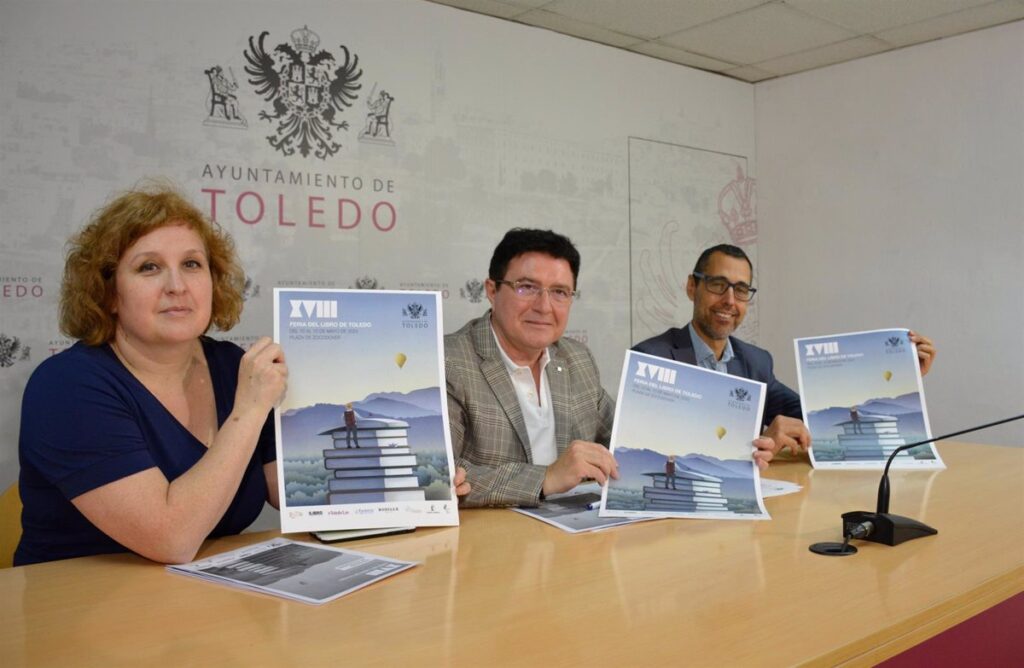 Zocodover volverá a acoger la Feria del Libro de Toledo del 10 al 15 de mayo con medio centenar de actividades