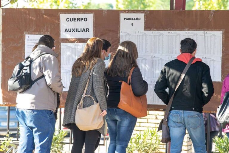 Hasta 66.616 personas podrán participar en procesos selectivos para cubrir 2.332 plazas de Administración de la Junta