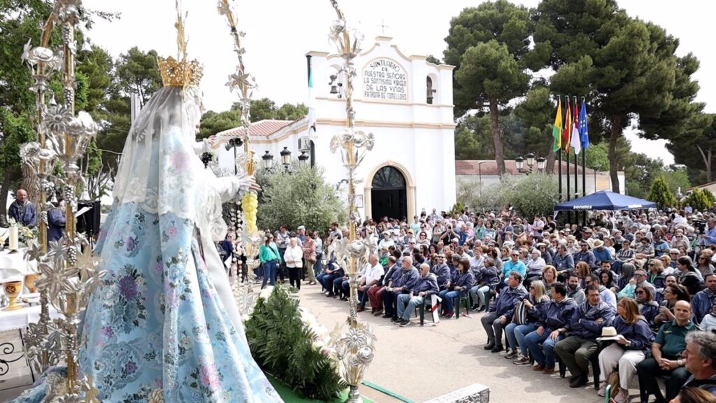 Más de 30.000 romeros rinden homenaje a la Virgen de la Viñas de Tomelloso, que aspira a ser Fiesta de Interés Nacional