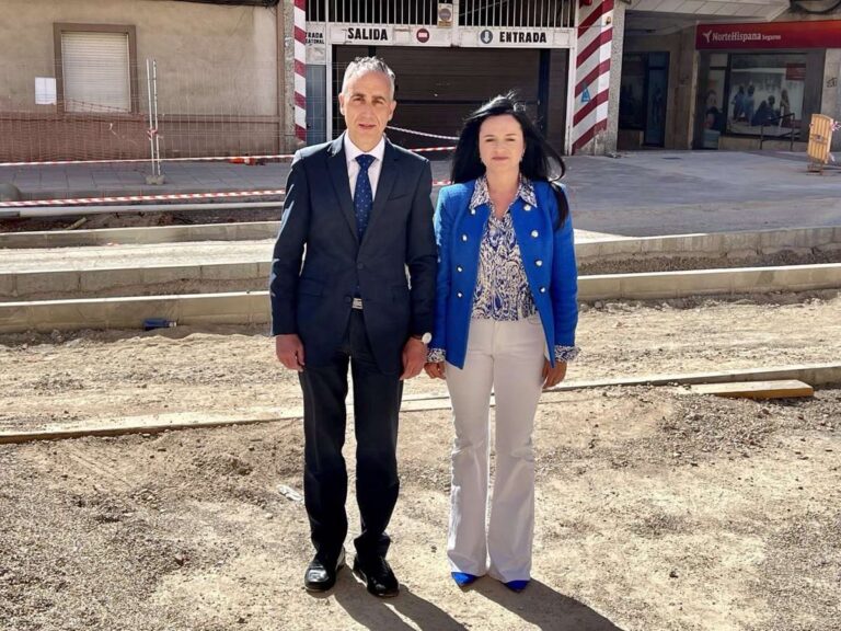 Ruiz (PP) critica la paralización de las obras en Puertollano y reprocha al PSOE el "fiasco" de su gestión