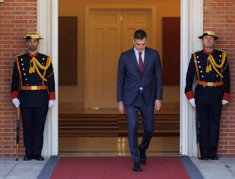El Gobierno convoca las elecciones generales del 23 de julio y fija el 17 de agosto para constituir las Cortes