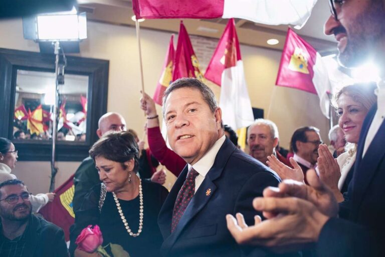 Page, sobre si se plantea un liderazgo en el PSOE a nivel nacional: "No me van a ver en ningún tipo de intrigas"