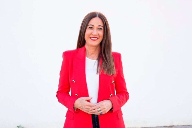 Callado (PSOE) pondrá en marcha un plan de mejora urbana y trabajará para atraer inversiones si vence en Almansa