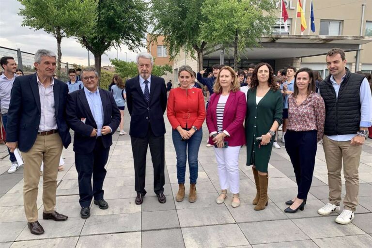 Tolón promete un convenio con el Mayol para que el pabellón que se construirá puedan usarlos los toledanos