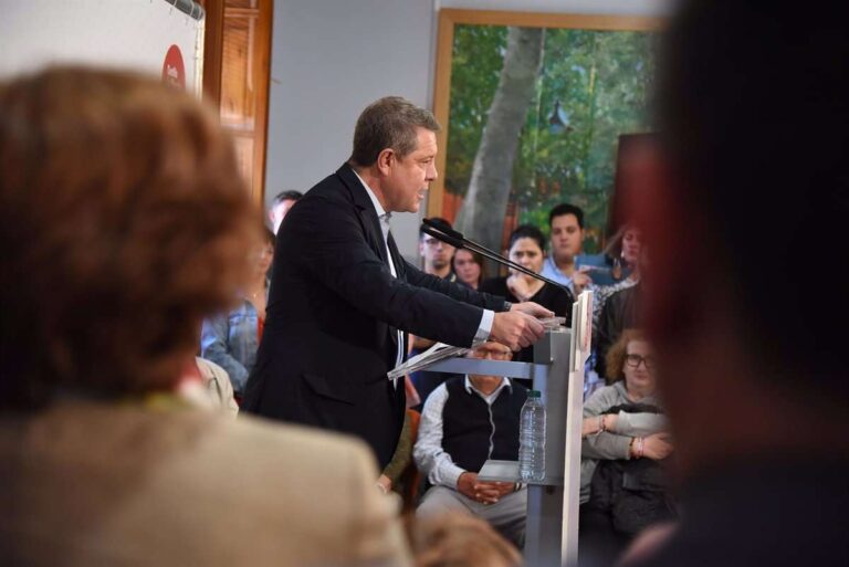 Page ve positivo el adelanto electoral en "términos de país": "En diciembre la situación iba a ser más difícil"