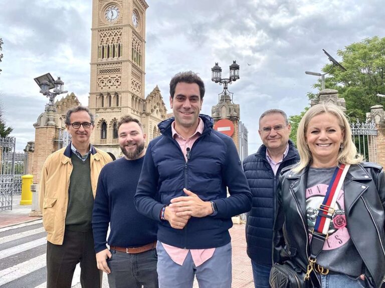 Comendador pide el voto a los jóvenes para que encuentren en Toledo "un lugar de oportunidades"