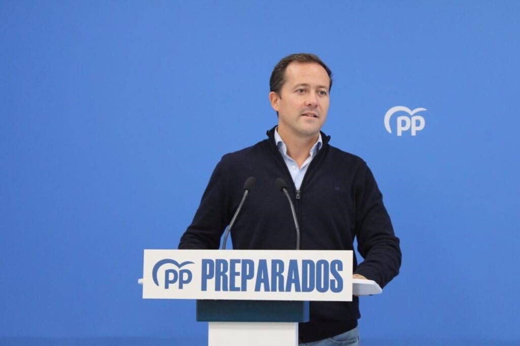 Velázquez pide el voto a los vecinos del Polígono: A este barrio le ha ido bien "con los gobiernos del PP"