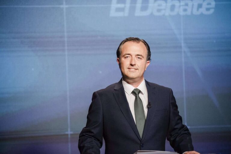 Vox CLM se alinea con Abascal y se pronuncia tras el requerimiento de Page para certificar que apoya los trasvases