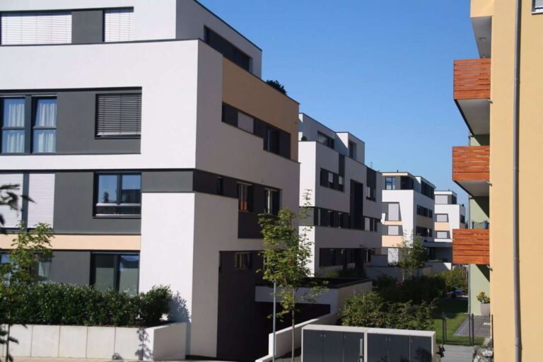 Las ayudas al parque público de vivienda mediante la Sareb en C-LM se podrán solicitar desde este miércoles