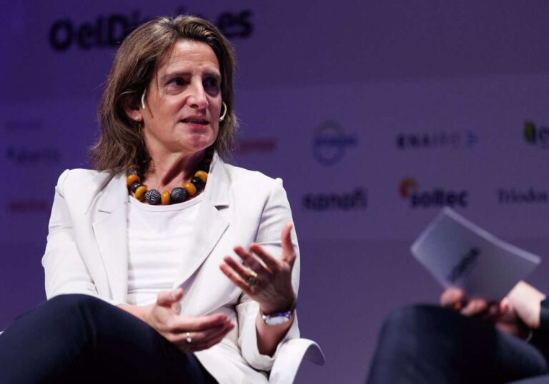El Consejo de Ministros aprobará este martes la nueva tarifa regulada de la luz