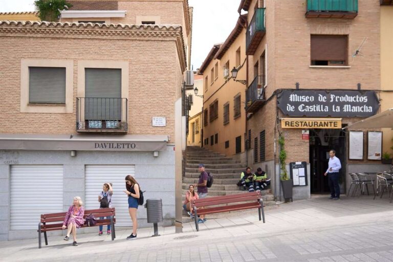 Paro.- Mayo termina con 6.138 personas desempleadas menos en C-LM, que cae a los 129.606 parados