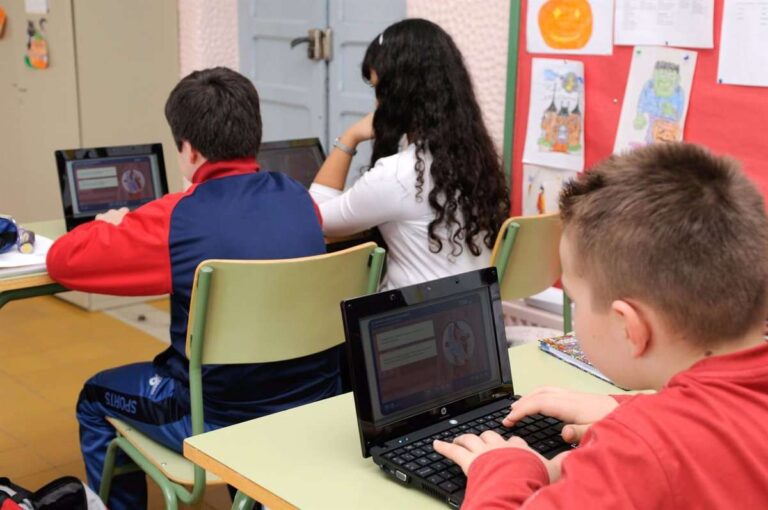 Cerca de 2.000 alumnos de C-LM han pasado por las Unidades de Atención Hospitalaria y Domiciliaria