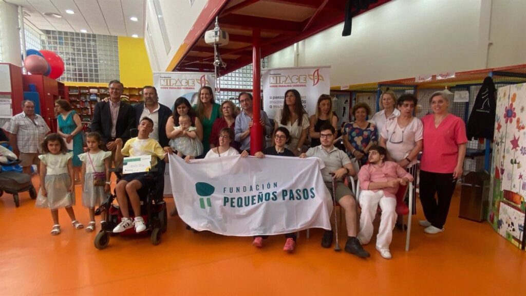 Fundación Pequeños Pasos concede ayudas para que cinco niños con parálisis cerebral reciban tratamiento en Nipace