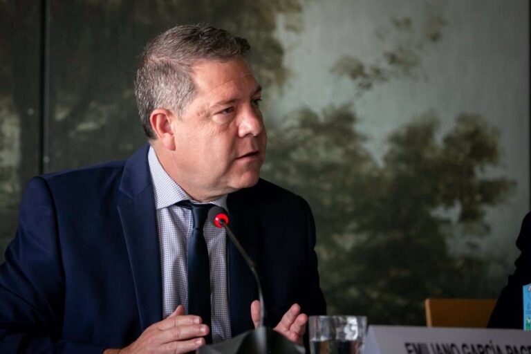 Page amenaza a ayuntamientos C-LM que no cumplan las leyes contra violencia machista con retirarles fondos relacionados