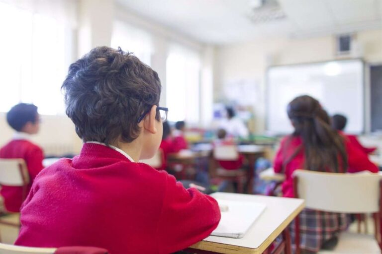 El profesorado de religión que trabaja en centros de C-LM tiene cinco días para solicitar el proceso de movilidad