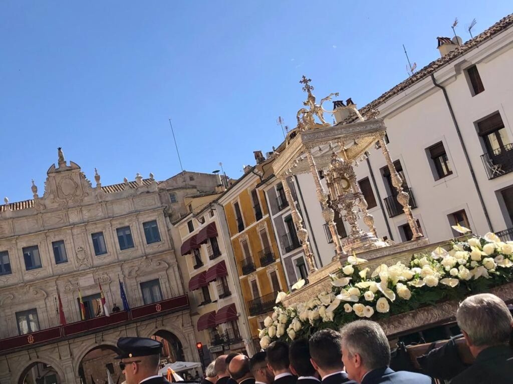 La procesión del Corpus Christi del domingo ocasionará restricciones en el tráfico y el estacionamiento en Cuenca