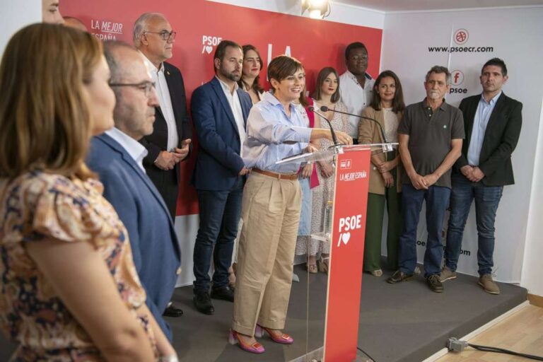 Rodríguez confía en la movilización de moderados y progresistas para "revertir los 3 puntos" que PP sacó a PSOE