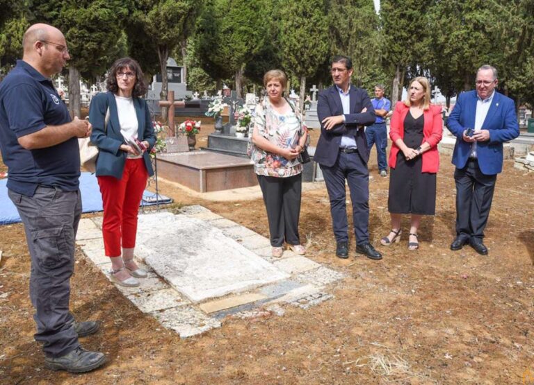 subvenciones intervencion fosas comunes manzanares ciudad real