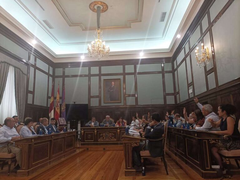 El presidente de la Diputación de Guadalajara percibirá un salario de 76.308 euros, el mismo que ya cobrara