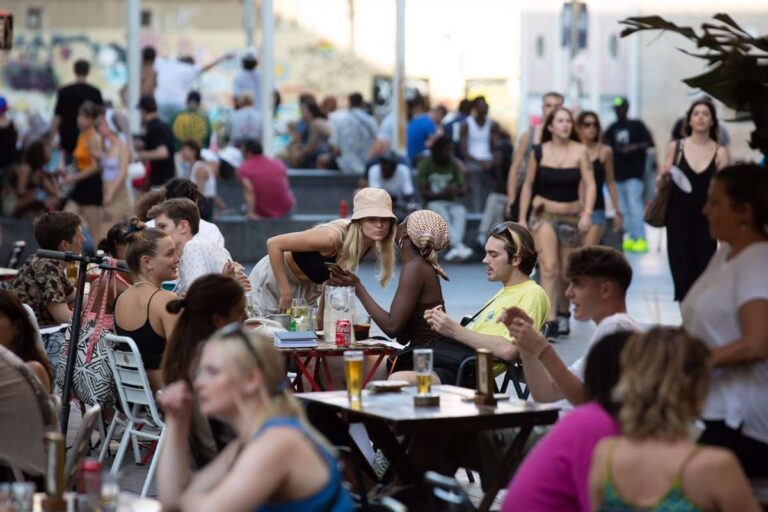 Las ventas del sector servicios suben un 8,3% en mayo en Castilla-La Mancha