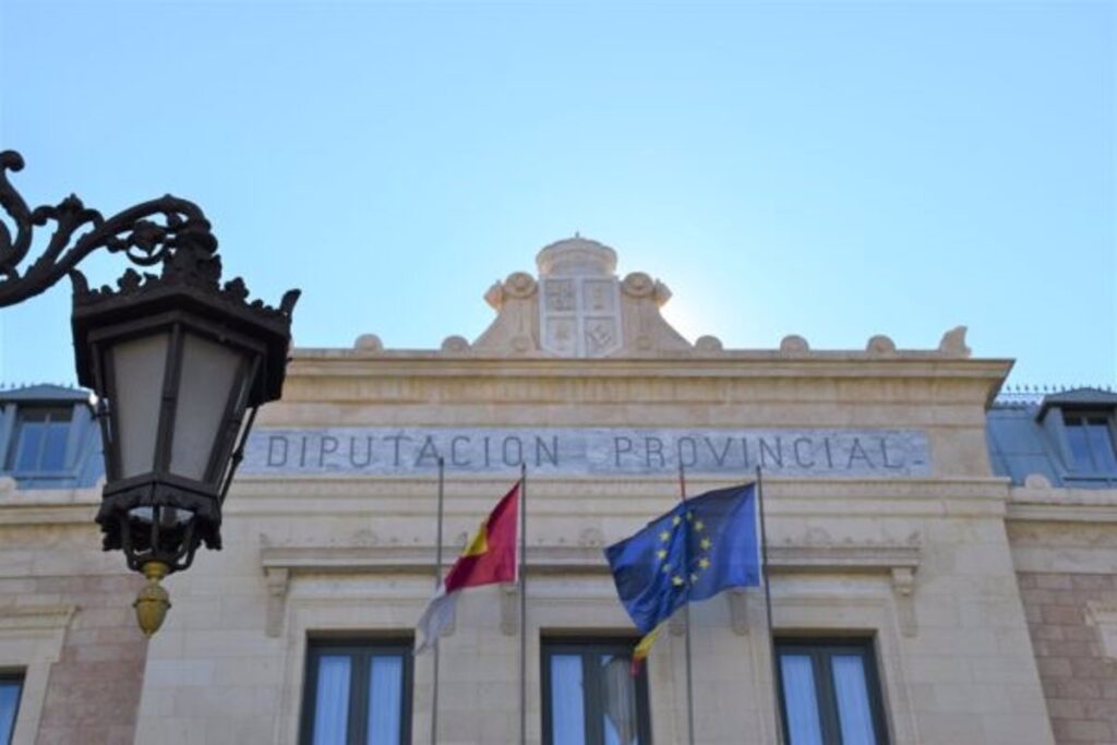 La mayoría socialista en Diputación de Cuenca rechaza la idea del PP de apoyar más a pueblos en la antigua línea de tren