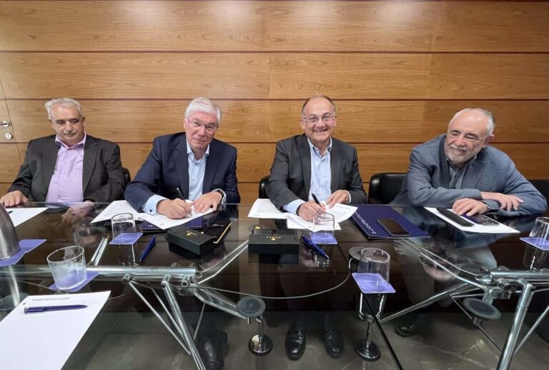 Valenciaport y Ayuntamiento de Illescas firman la puesta en marcha de la estación multimodal de mercancías