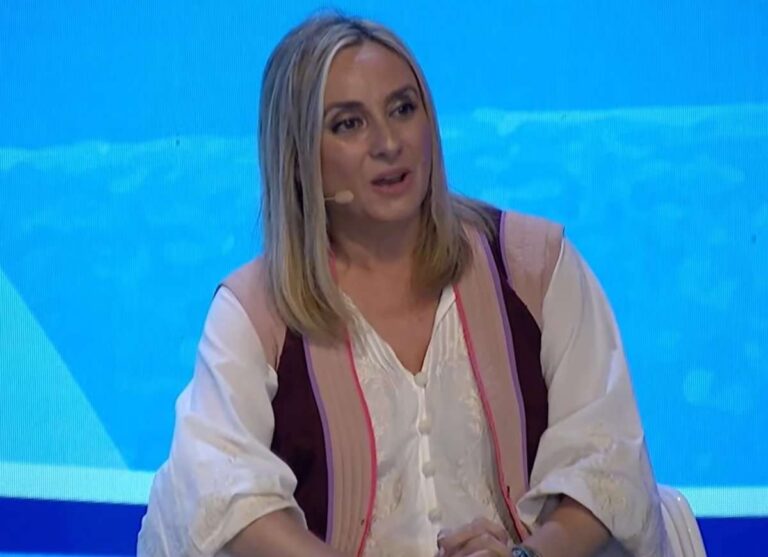 Alcaldesa Granada critica el mal estado heredado: "Hay que ver qué sucias dejan las ciudades los alcaldes socialistas"