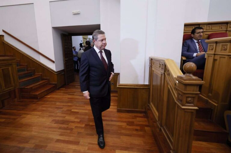 Page eleva tono contra PP y pasa factura por su "campaña basura": "Mi mano tendida es con guante de cetrería"