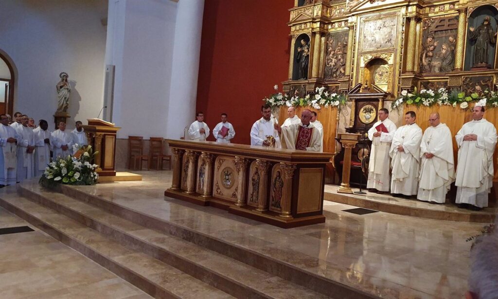 La iglesia de San Gil de Molina de Aragón reabre al culto tras la "gran" restauración realizada