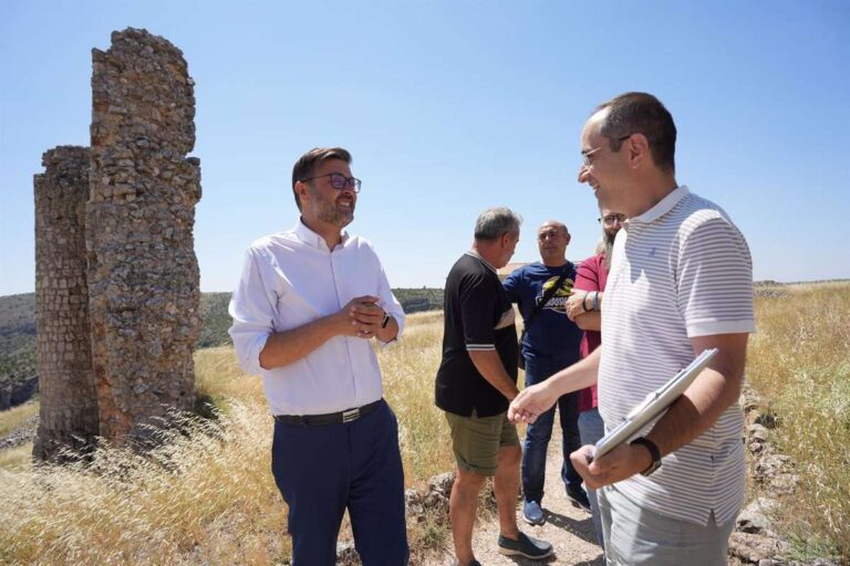 C-LM comenzará en agosto las obras de consolidación y puesta en valor del yacimiento arqueológico de Valeria