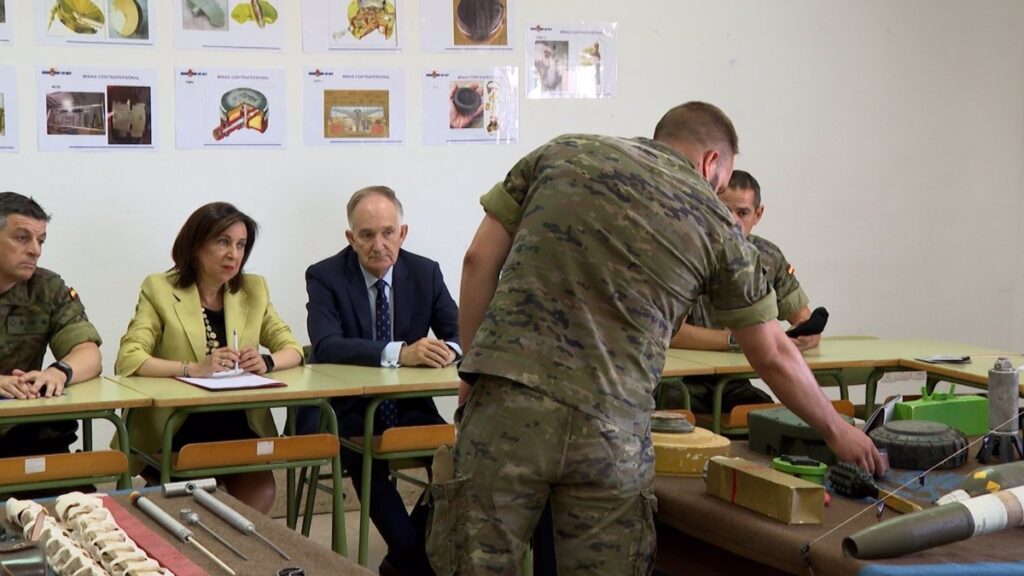 Militares ucranianos reciben en Toledo formación sobre desminado "esencial" para la contraofensiva ante Rusia