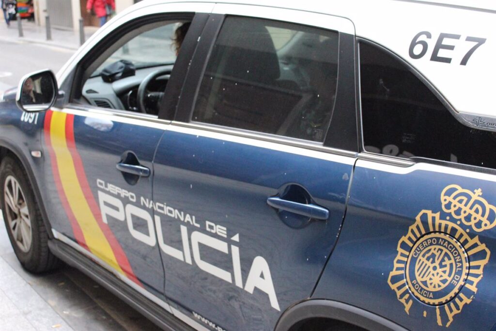 Detenidos tres carteristas habituales en Toledo tras robar diversas pertenencias a un grupo de turistas