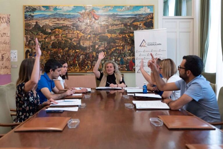Diputación convoca ayudas por importe de 588.000 para fomento del empleo e iniciativas emprendedoras de Guadalajara