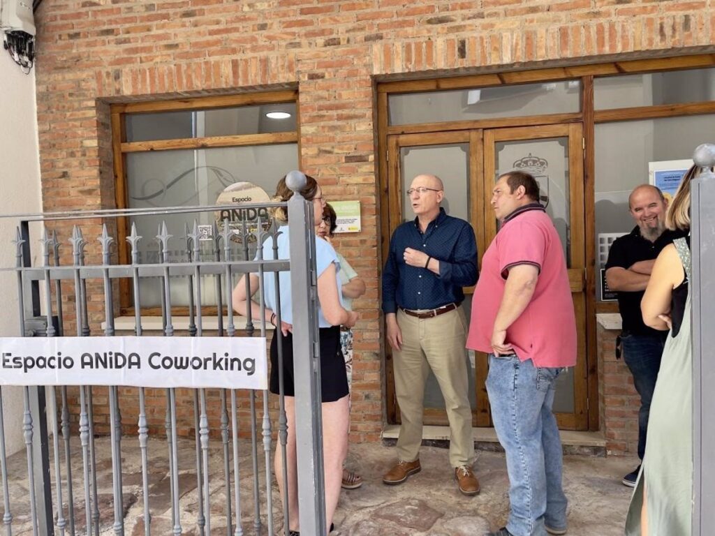 El coworking rural 'Espacio Anida' de Molina de Aragón atrae a 25 usuarios en cinco meses