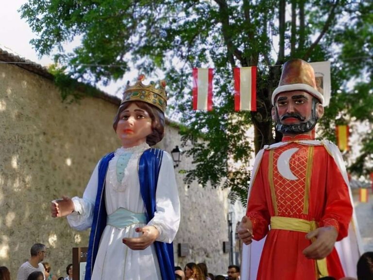 La Procesión Recogida de la Cera de Brihuega ya es Fiesta de Interés Turístico Regional