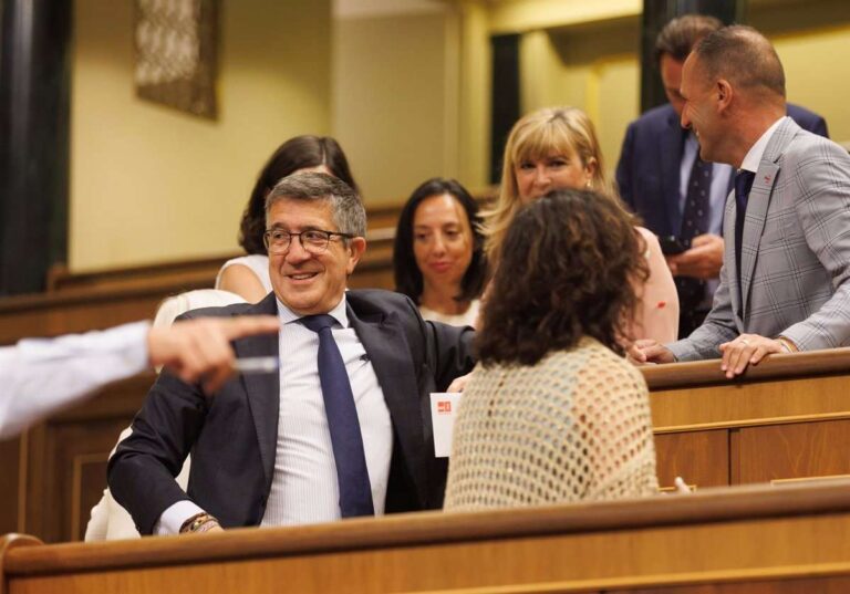 López, tras críticas de Page sobre Puigdemont: "Uno no está en política para darse gusto sino para hacer lo correcto"