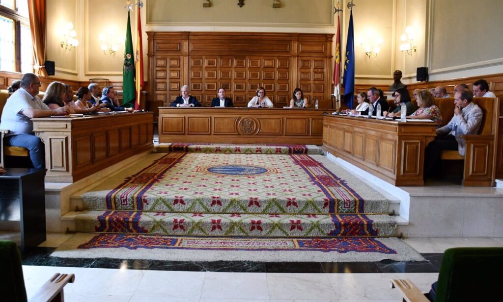 Aprobado por unanimidad el nuevo organigrama de Diputación Toledo, que celebrará sesiones el tercer viernes de cada mes
