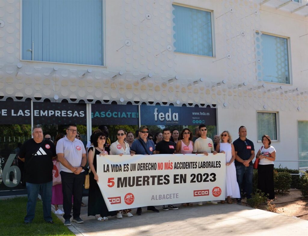 UGT y CCOO Albacete exigen a las empresas que se tomen la prevención de riesgos laborales como una cuestión prioritaria